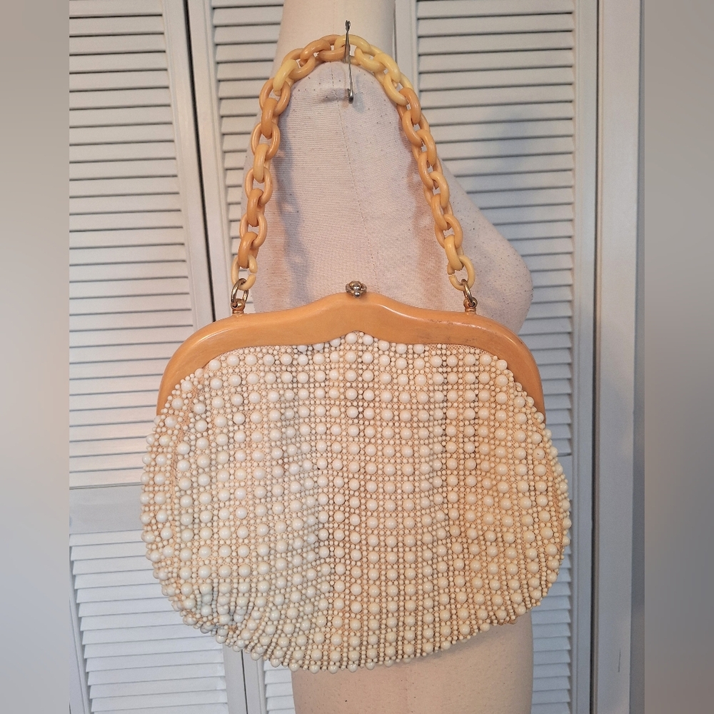 Rare Vintage Hong Kong Cream Beaded Handbag Purse